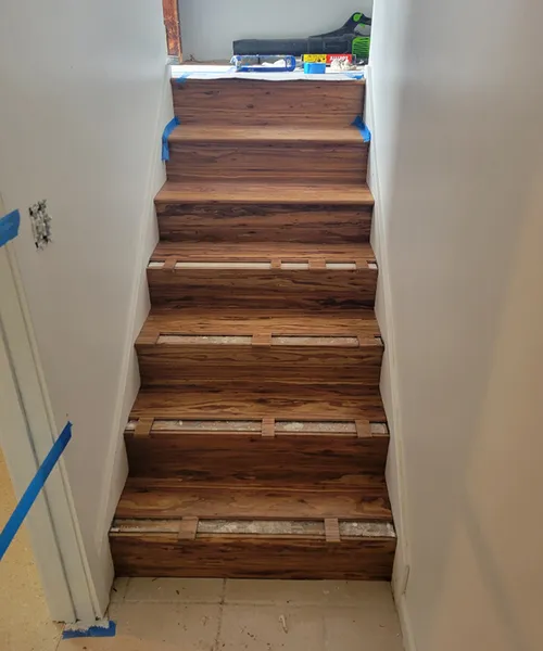 Floor and Step Installation in Everett 